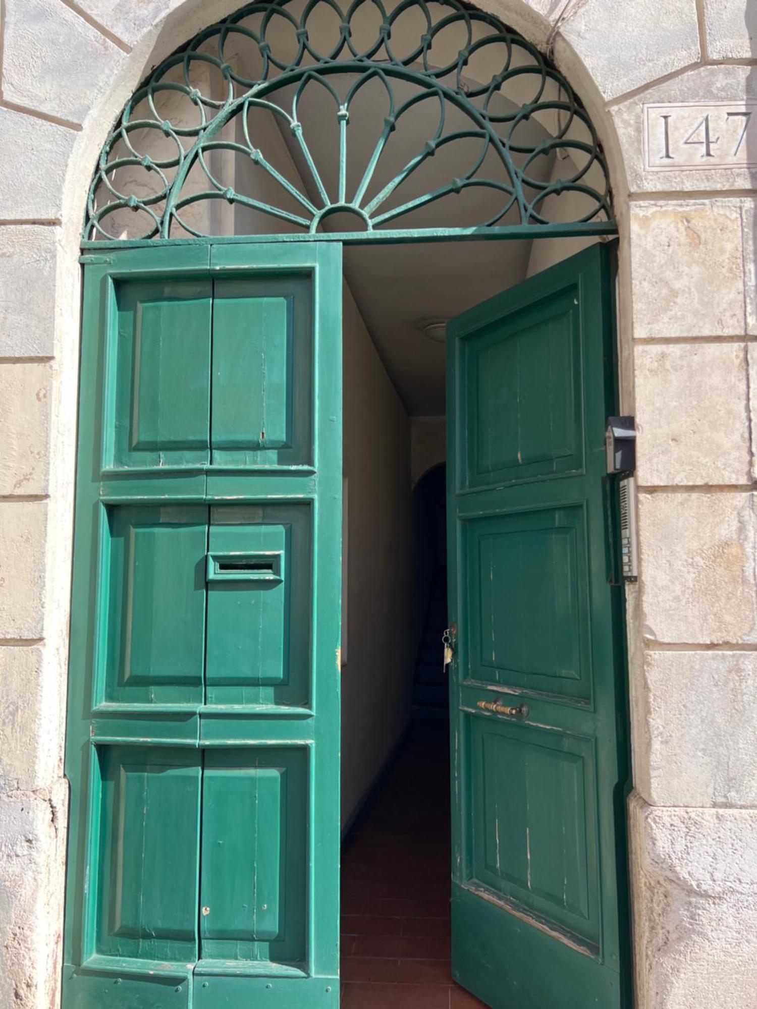 Sunny Side Trastevere Рим Екстериор снимка