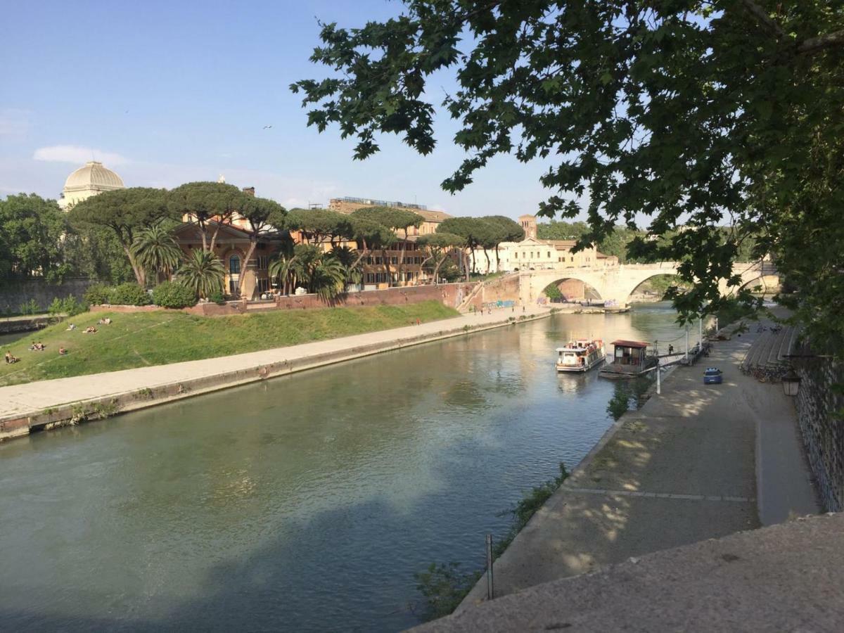 Sunny Side Trastevere Рим Екстериор снимка