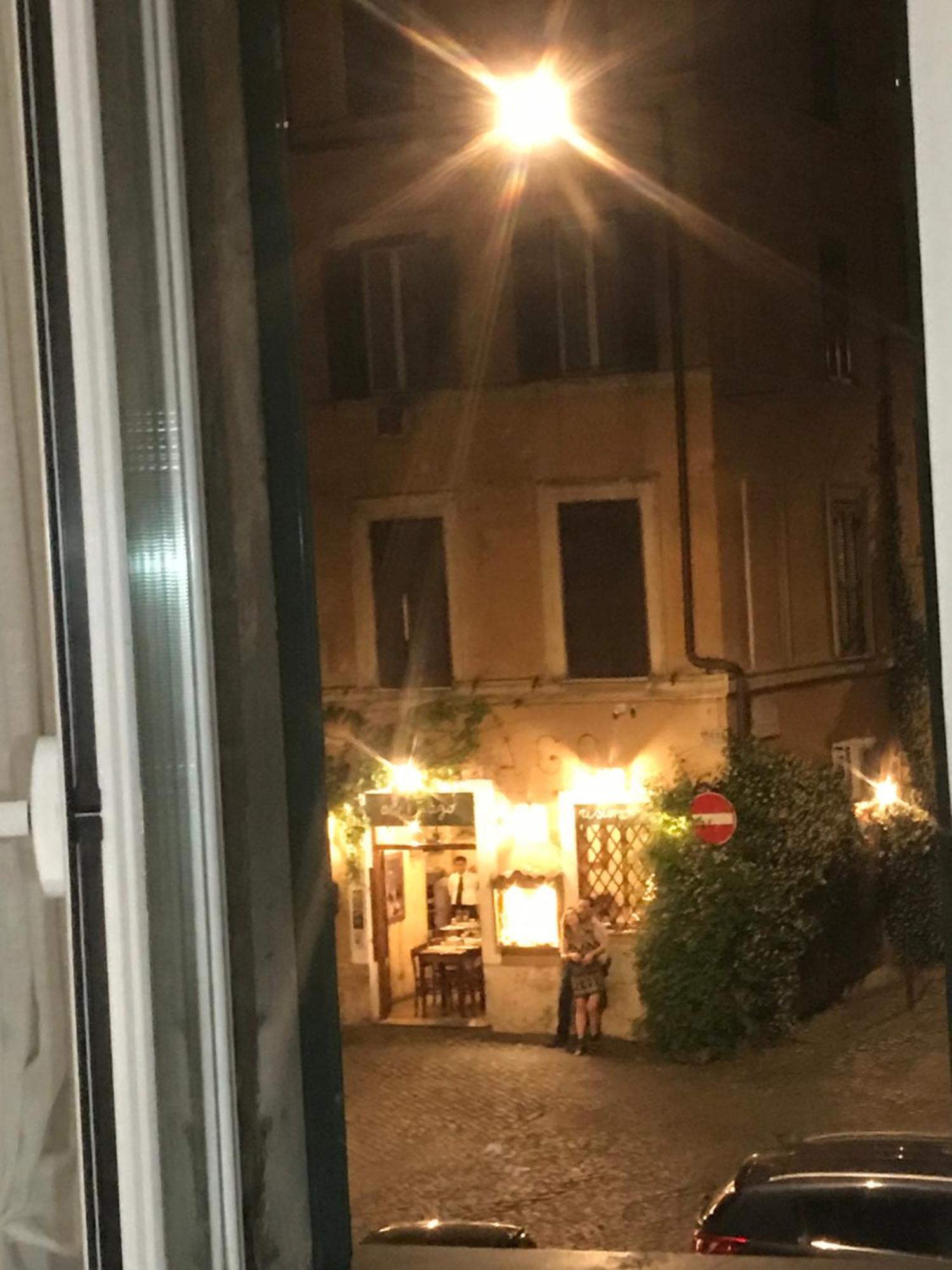 Sunny Side Trastevere Рим Екстериор снимка